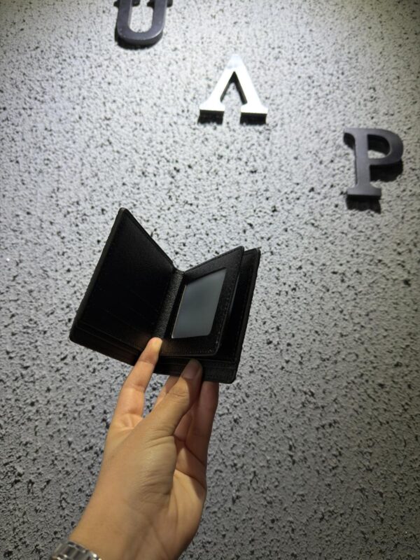 BILLETERA CH RELIEVE BLACK