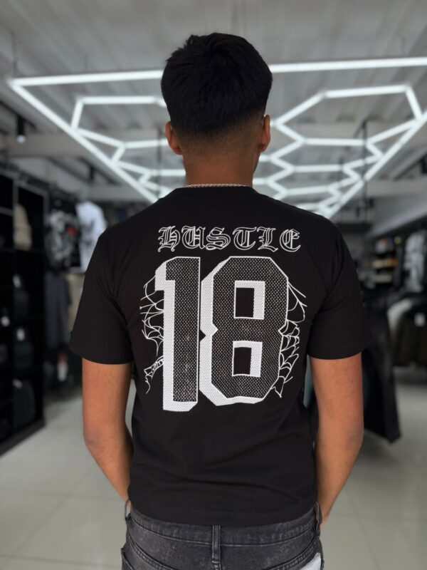 POLERA 18 NEGRA ORIGINALS NIÑO