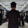 POLERA VALLEY DREAMS NEGRO SLIM FIT NIÑO BRILLO