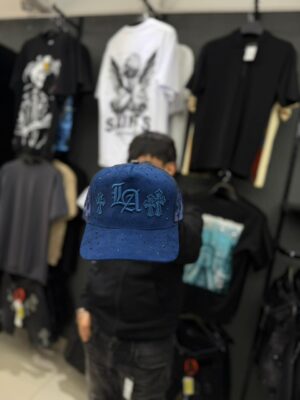 WhatsApp Image 2026-05-21 at 12.43.39 PM(1) JOCKEY CRUZ LA SEMI CURVO BRILLANTE AZUL CAP PREMIUM