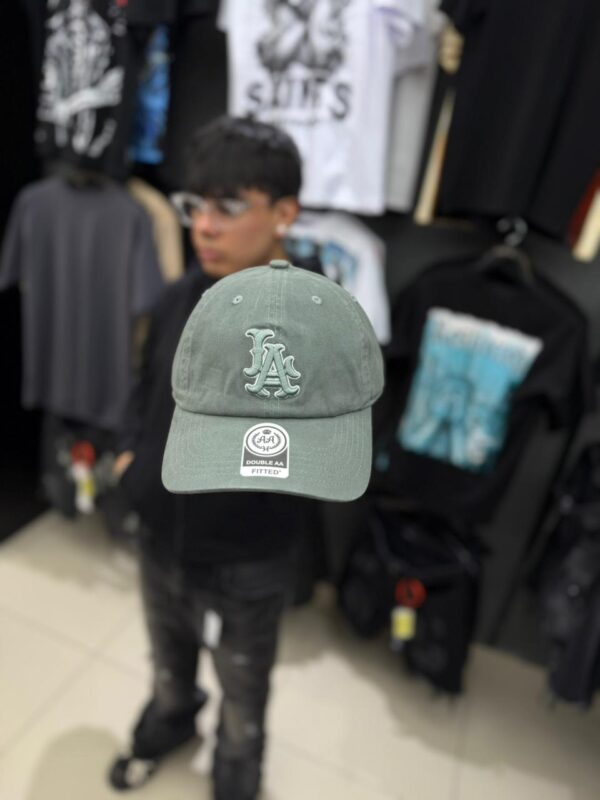 JOCKEY LA CURVO VERDE DOBLE AA FITTED