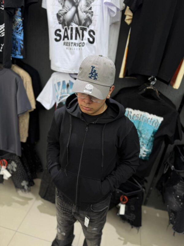 JOCKEY LA CURVO GRIS DOBLE AA FITTED