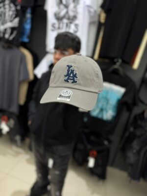 JOCKEY LA CURVO GRIS DOBLE AA FITTED