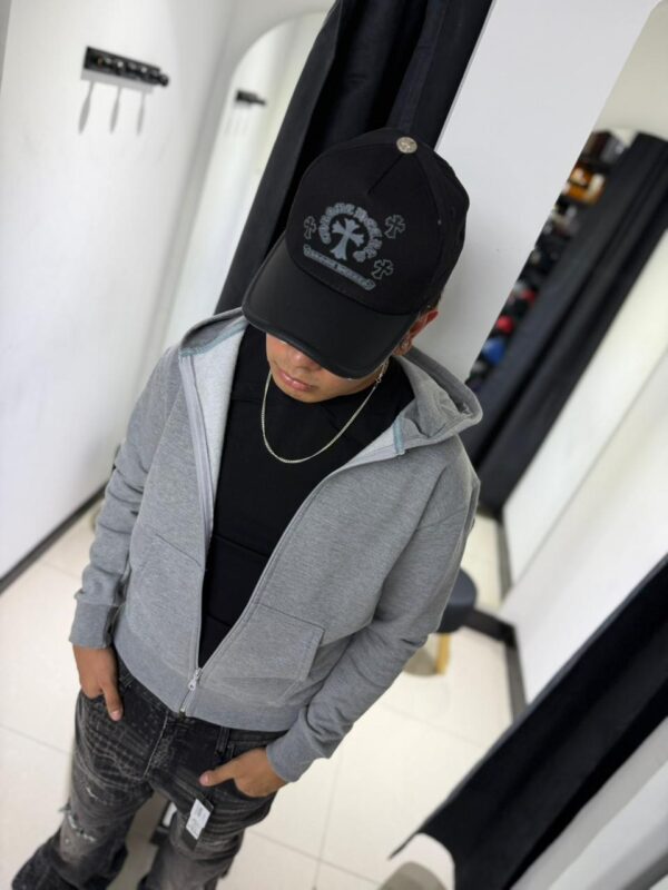 JOCKEY CURVO CHROME HEARTS BLACK CRUZ GRIS