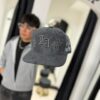 JOCKEY CURVO LA CHROME HEARTS GRIS CRUZ - GAMUZA BRILLANTE