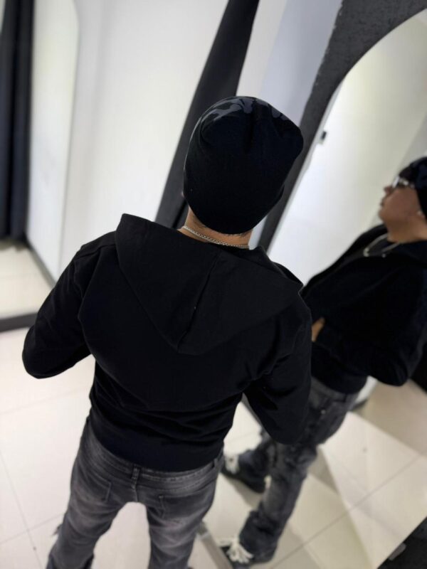 GORRO DE LANA THAT GIRL NEGRO-GRIS