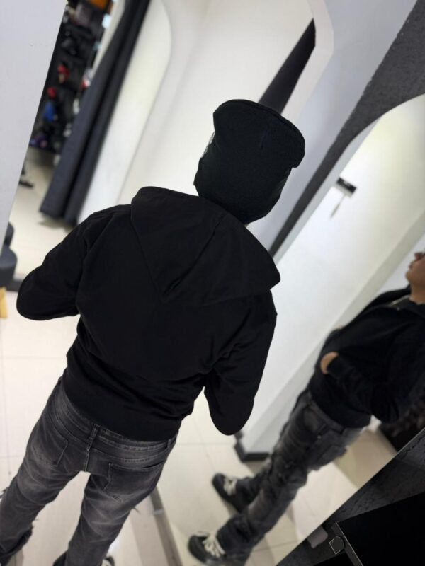 GORRO DE LANA DISEÑO CHROME HEARTS NEGRO