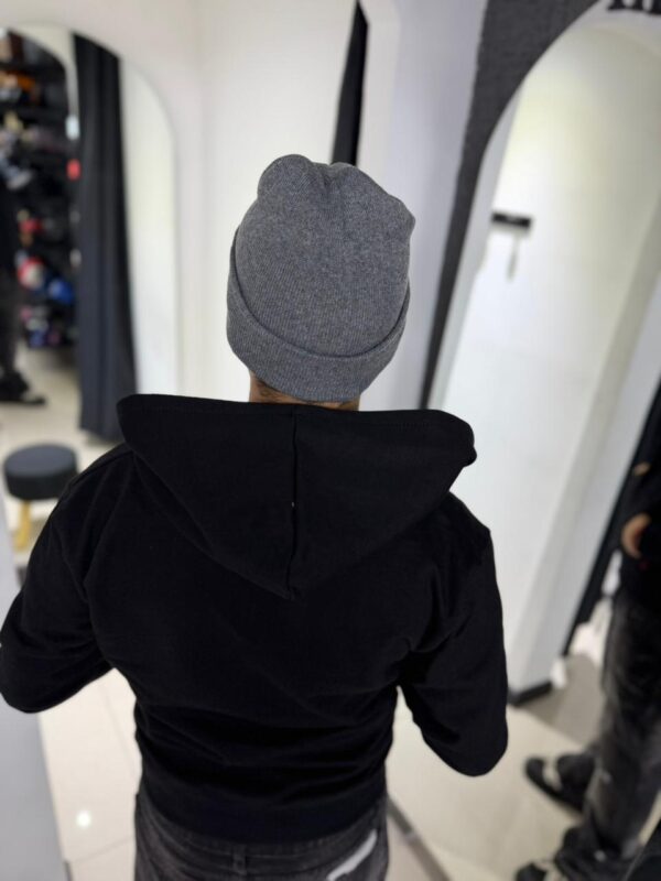 GORRO DE LANA TRES CRUZ GRIS OSCURO