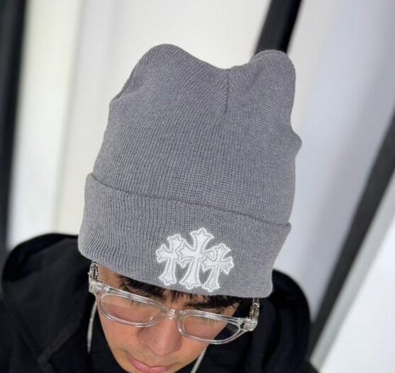 GORRO DE LANA TRES CRUZ GRIS CLARO