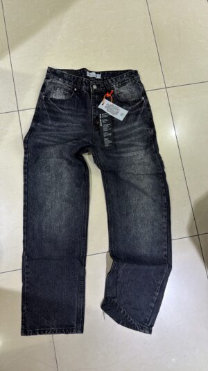 00E437C7-8E3D-4744-8568-7F69A546FE1B JEANS PVP GRIS Y NEGRO CORTE RECTO PWN-70923