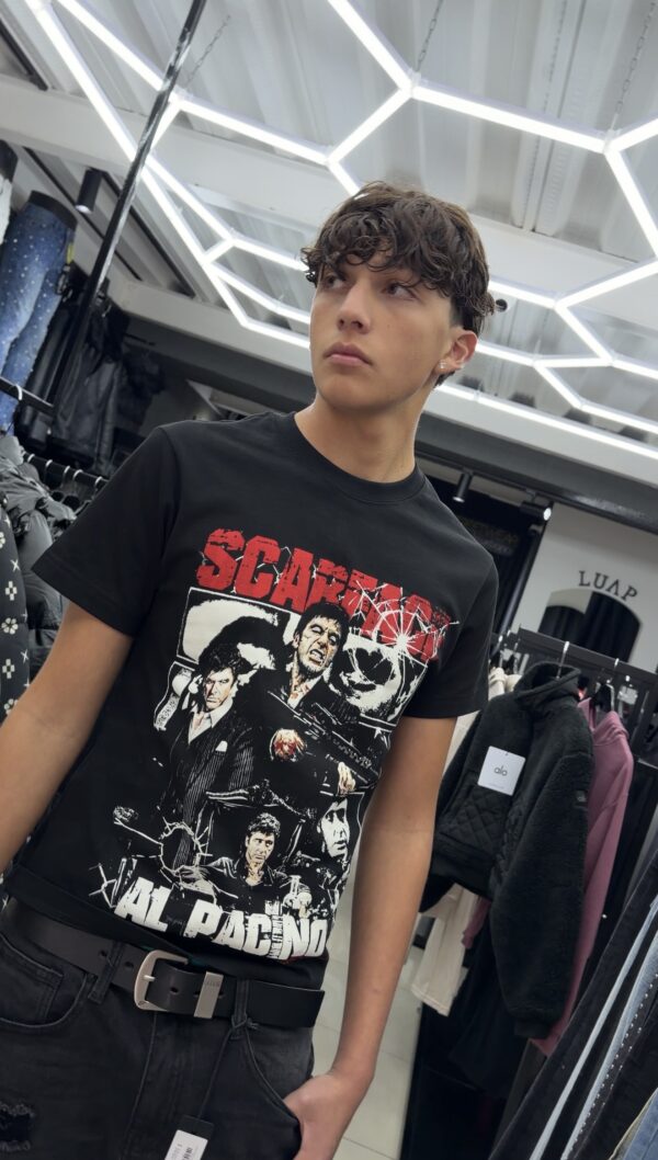 POLERA LUAP SCARFACE REGULAR FIT NEGRO