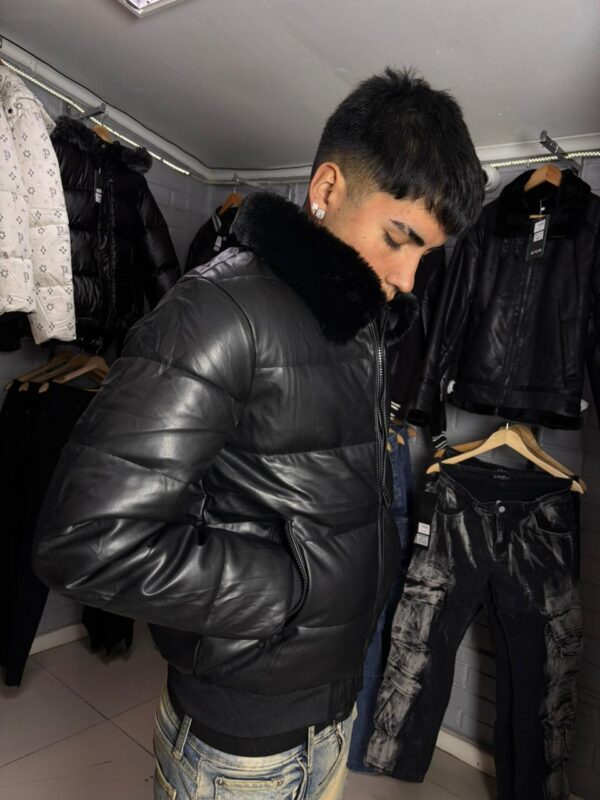 CHAQUETA CUERO NEGRO PELUDO 2636