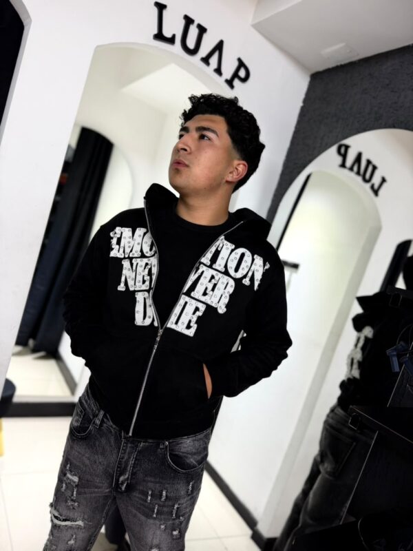 POLERON EMOTION NEVER ME NEGRO OVERSIZE
