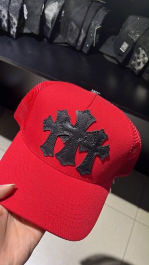 JOCKEY CHROME HEARTS TRES CRUZ RED Y BLACK